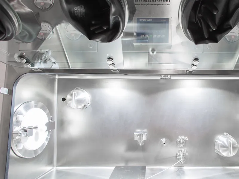 Aislador híbrido para compounding y sustancias inflamables